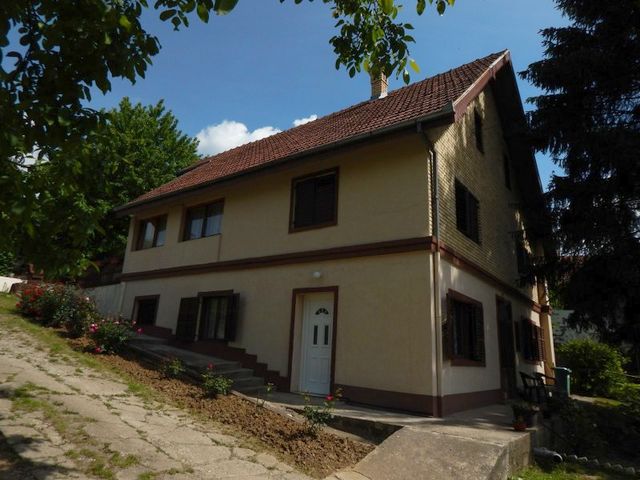 Dana Kotura 2, Vrdnik - 4