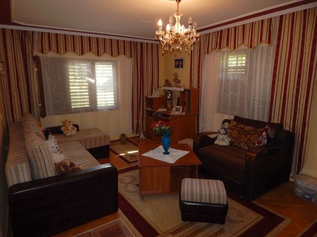 Dana Kotura 2, Vrdnik - 9