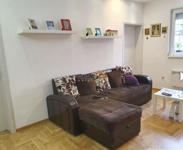 Mirijevsko brdo 52, Beograd - 6