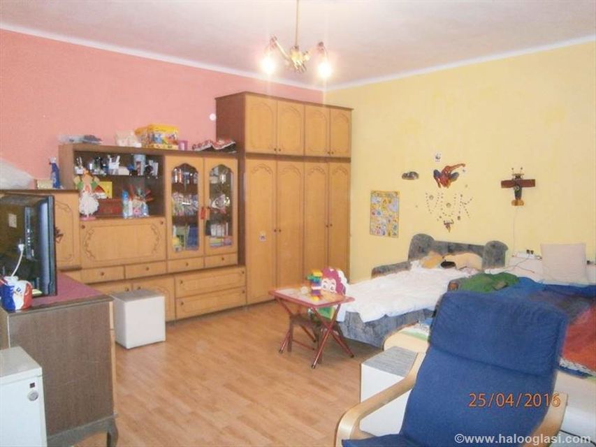 Slovenska 11, Beograd - 9