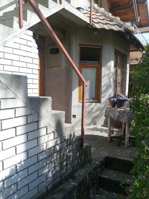 Sarajlina 10, Kragujevac - 4