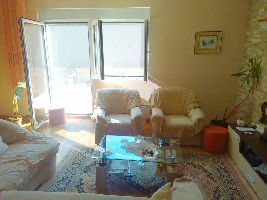 Metohijska 2A, Beograd - 14