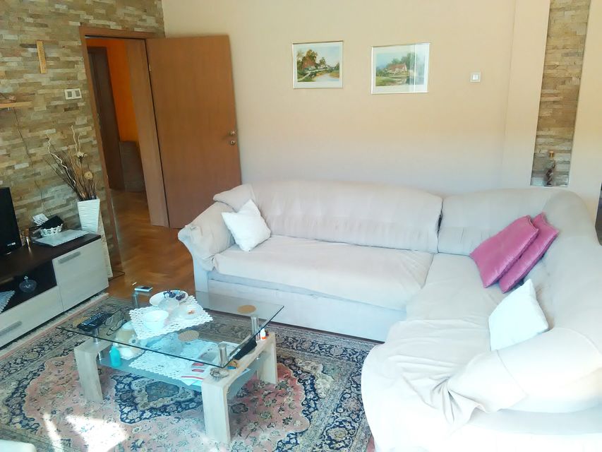 Metohijska 2A, Beograd - 15