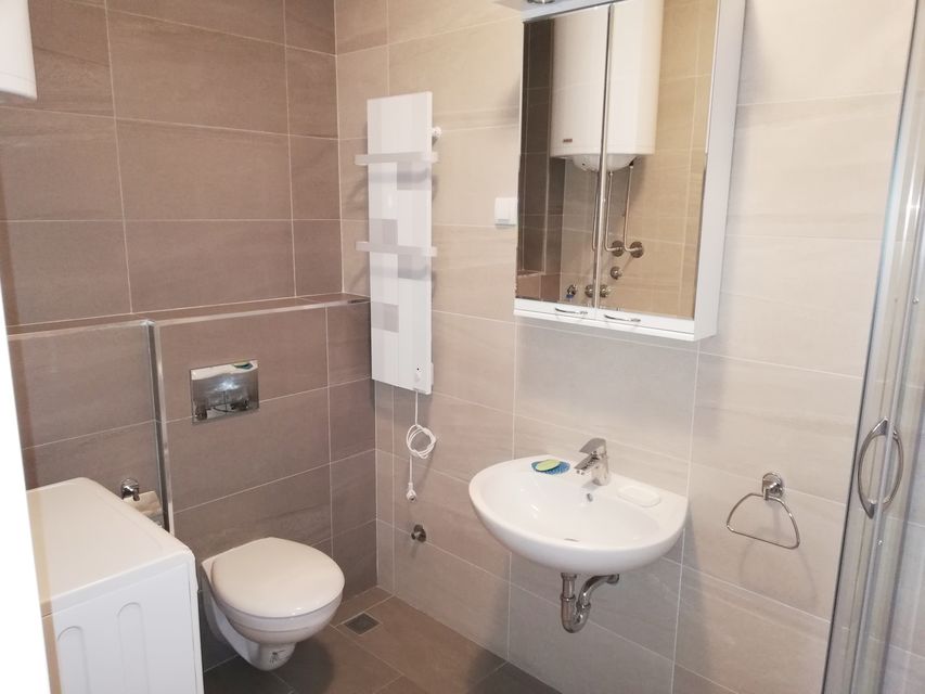 Vojislava Ilića 73b, Beograd - 5