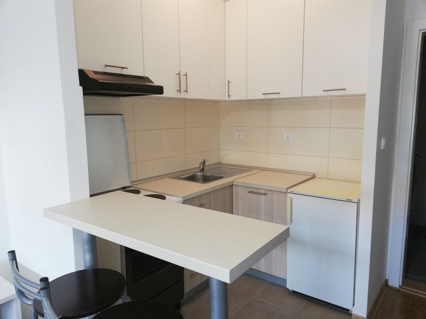 Vojislava Ilića 73b, Beograd - 4