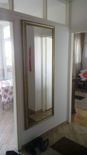 Pariske komune 33, Beograd - 11