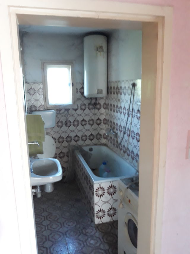 Radnička 27, Veliki Crljeni - 2