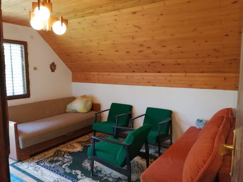 Cara Uroša 7, Poljane - 7