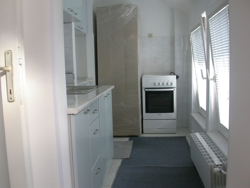 Svetozara Markovića 68, Beograd - 12