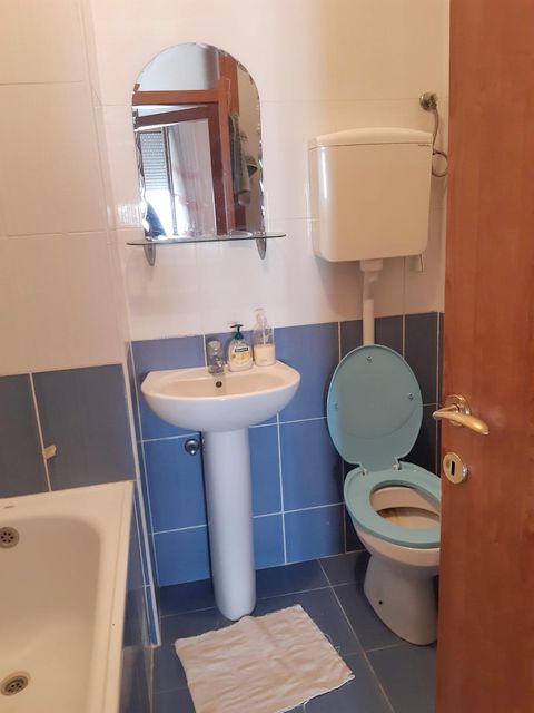 Đuke Dinić 15, Beograd - 8