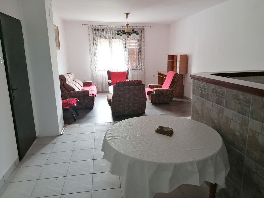 Gvozdenovića put 46, Mislođin - 1