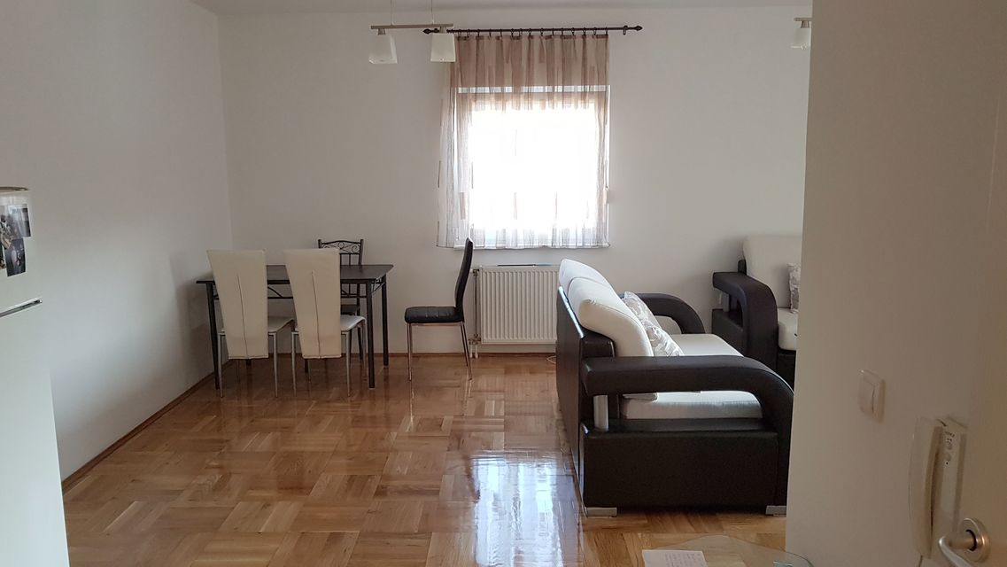 Branka Bajića 38, Novi Sad - 2