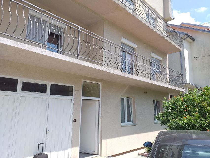 Krivošijska 17, Beograd - 7