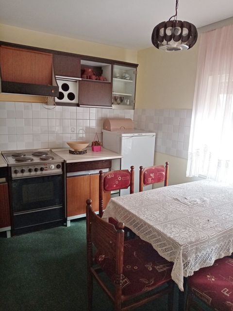 Nikoletine Bursaća 26, Niš - 5