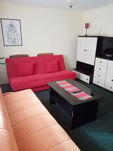 Nikoletine Bursaća 26, Niš - 3