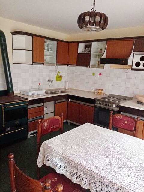 Nikoletine Bursaća 26, Niš - 6