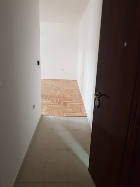 Bele Njive 24, Novi Sad - 10