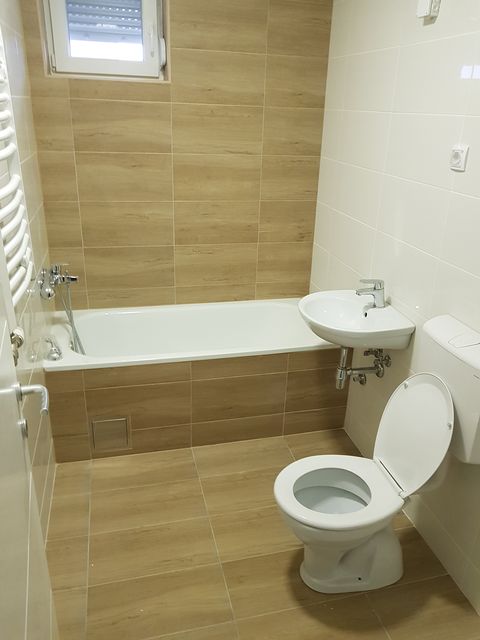 Bele Njive 24, Novi Sad - 8