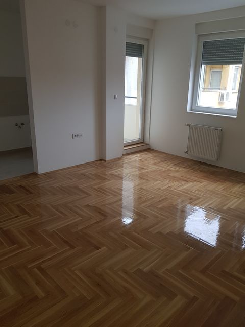 Bele Njive 24, Novi Sad - 2