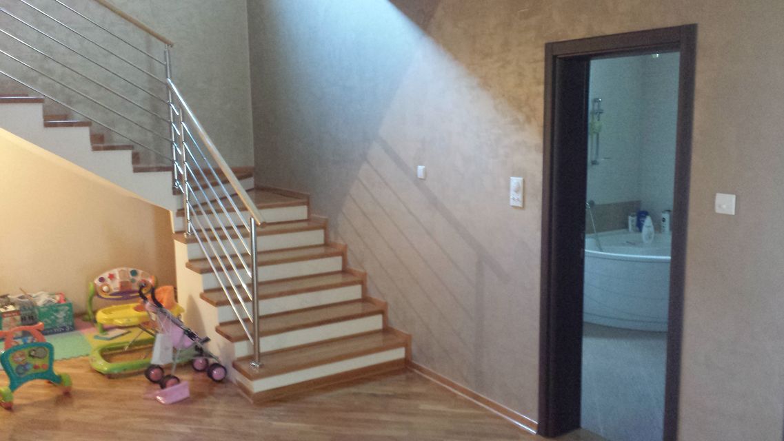 Edvarda Griga 34, Beograd - 8