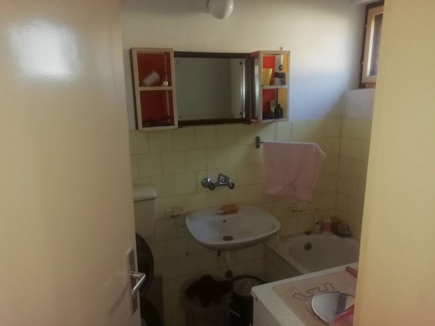 Veljka Vlahovića 8, Torak - 15