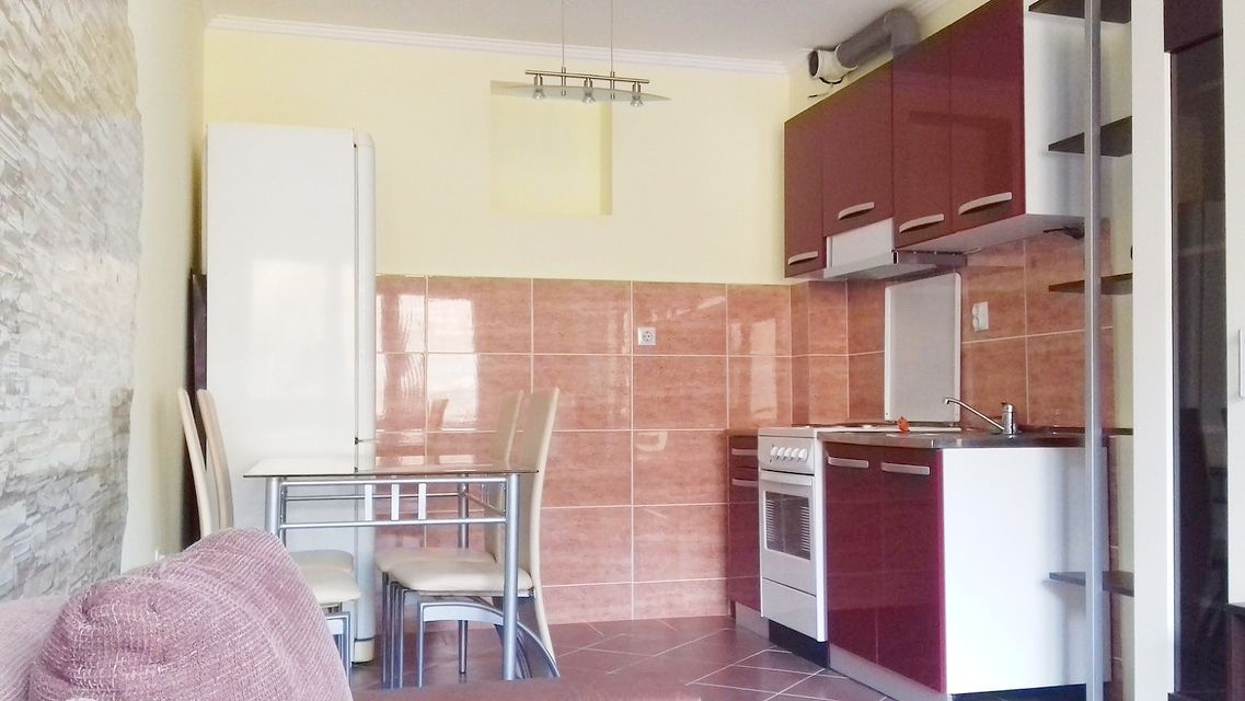 Radoja Dakića 19, Beograd - 4