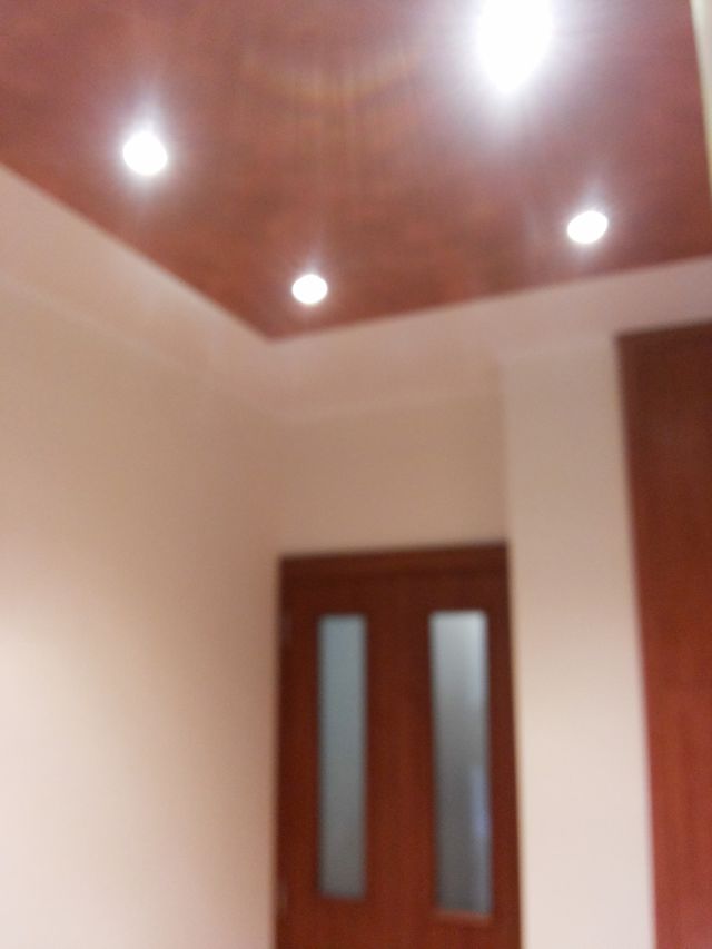 Pariske komune 33, Beograd - 11