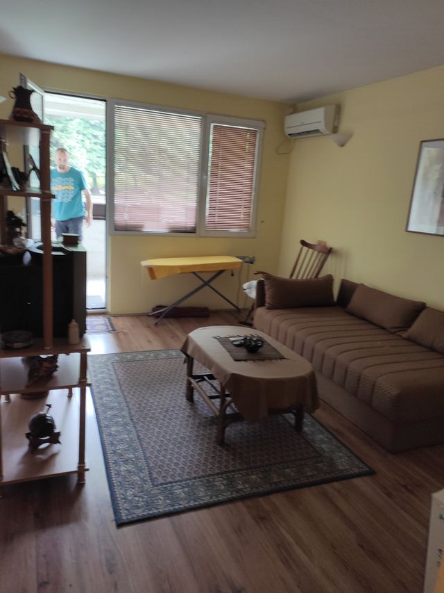 Marijane Gregoran 52, Beograd - 5