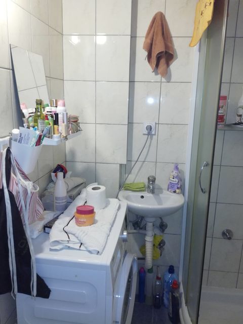 Braće Jerkovića 57, Beograd - 4