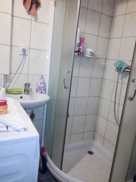 Braće Jerkovića 57, Beograd - 3