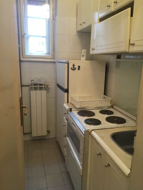 Cetinjska 10, Beograd - 2