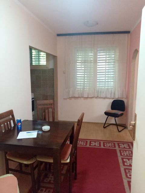 Danteova 54, Beograd - 6