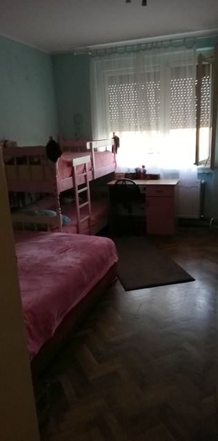 Vojvođanskih Brigada 7, Bač - 8