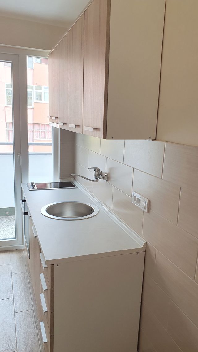 Milana Uzelca 1, Beograd - 5