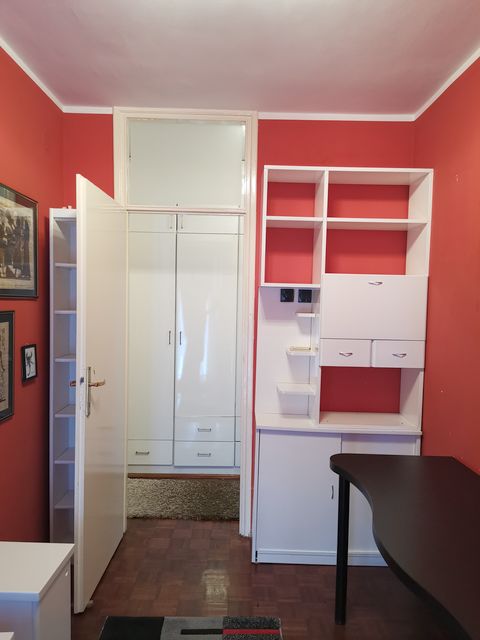 Jurija Gagarina 216, Beograd - 16