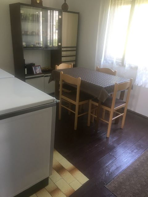 Tatojevica 54, Požega - 5