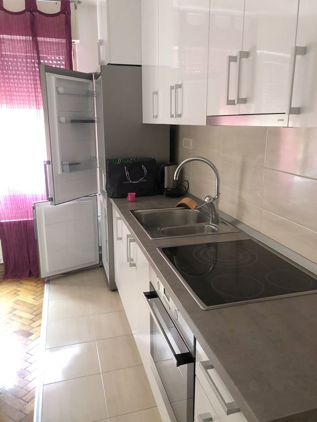 Čede Mijatovića 1, Beograd - 6