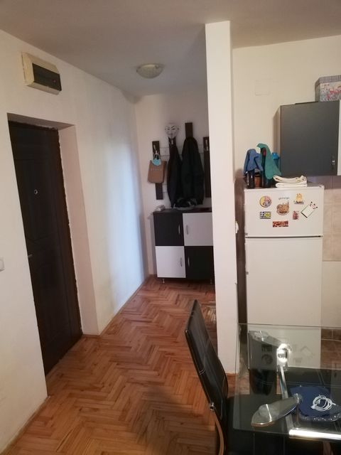 Humski put 16, Beograd - 5