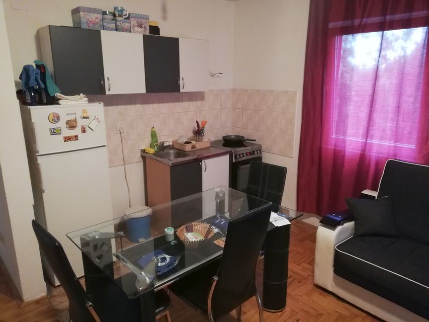 Humski put 16, Beograd - 4