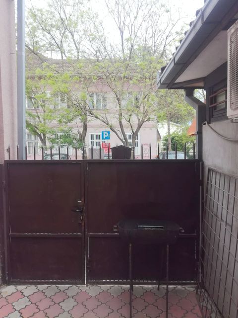 Dositejeva 2, Stara Pazova - 2