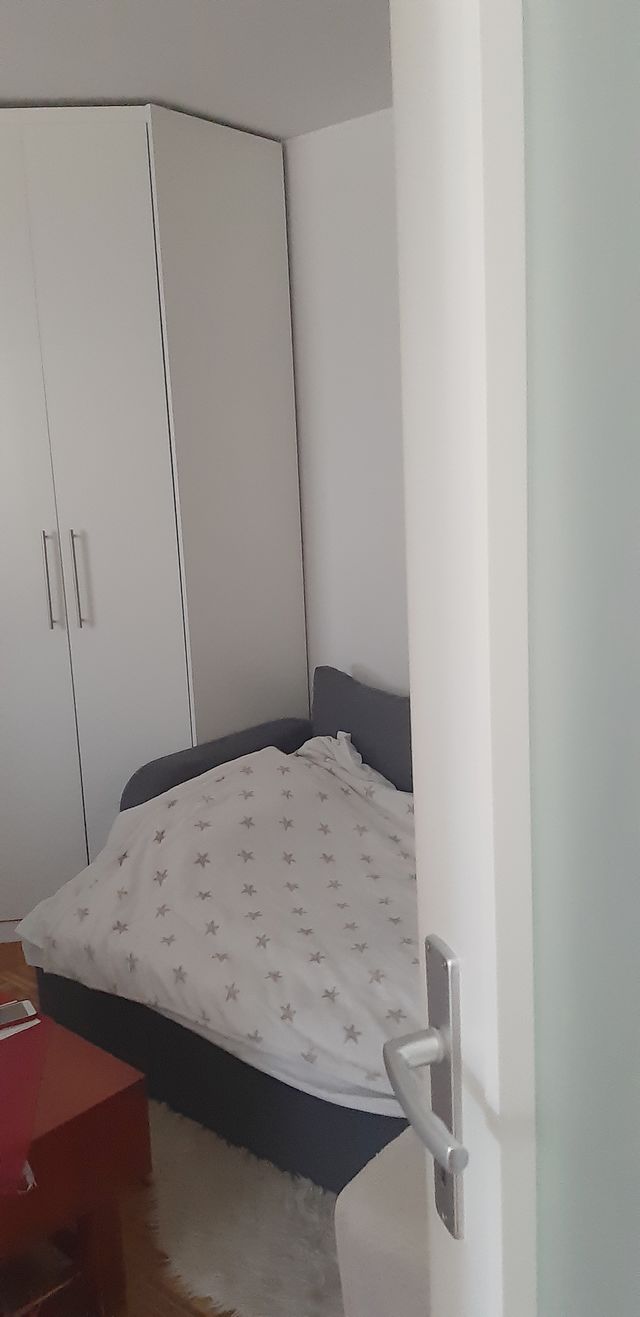 Dr Ivana Ribara 114, Beograd - 4