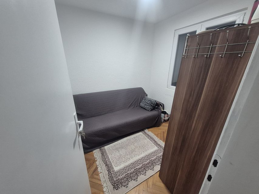 Laze Simića 5, Beograd - 9