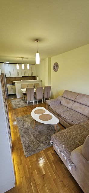 Kralja Petra I Karađorđevića 44, Nova Pazova - 2