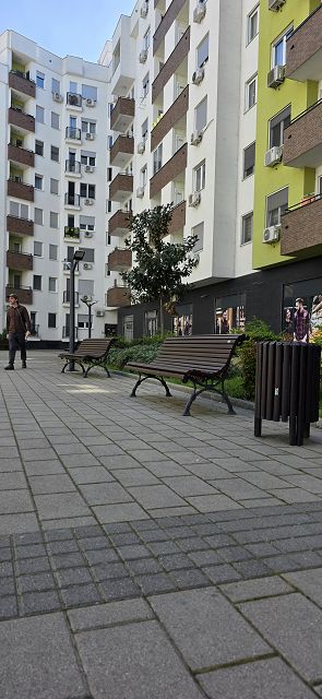 Filipa Višnjića 42, Novi Sad - 6