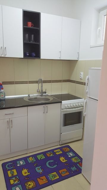 Kulina Bana 24, Beograd - 9