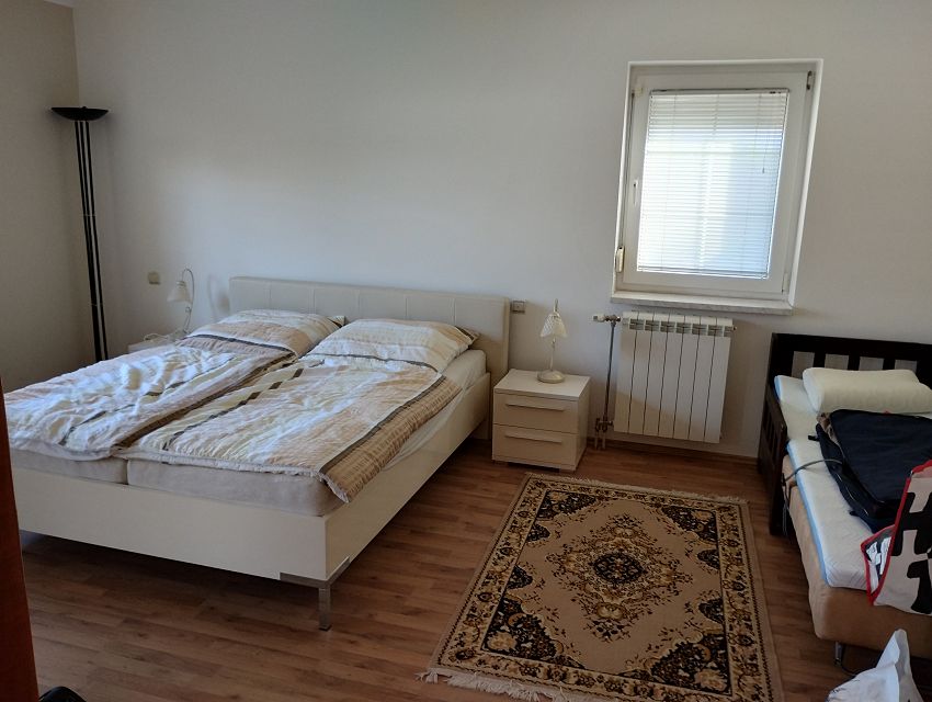 Ivana Subotića Sinđelića 10, Ugrinovci - 2