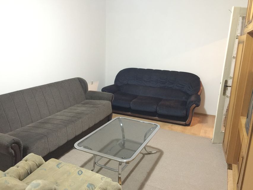 Hadži Melentijeva 1, Beograd - 3