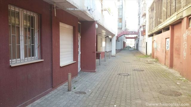 Petra Konjovića 12z, Beograd - 7