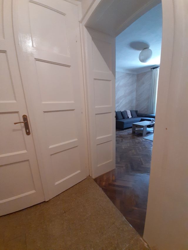 Resavska 40, Beograd - 9