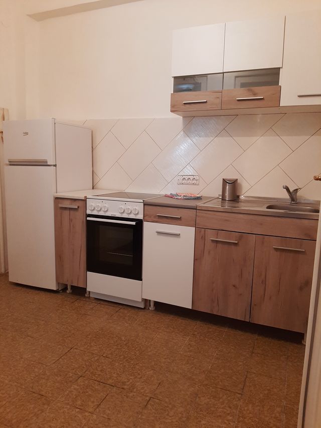 Resavska 40, Beograd - 12